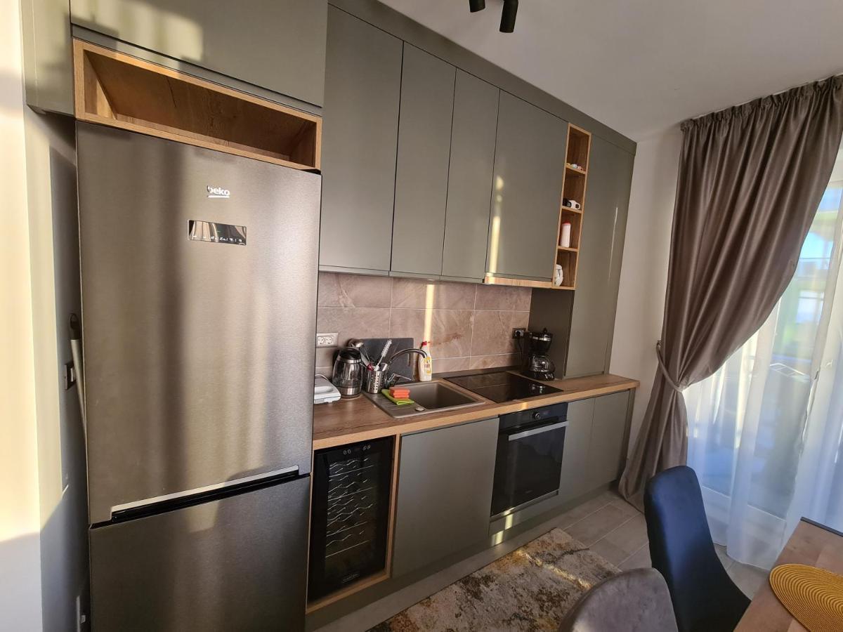 Ema Luxury Apartment Navodari Exterior photo